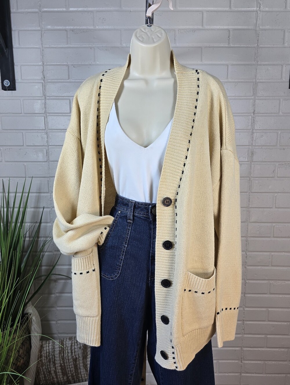 &Merci Cream Oversized Button-Front Cardigan Sweater Size Large